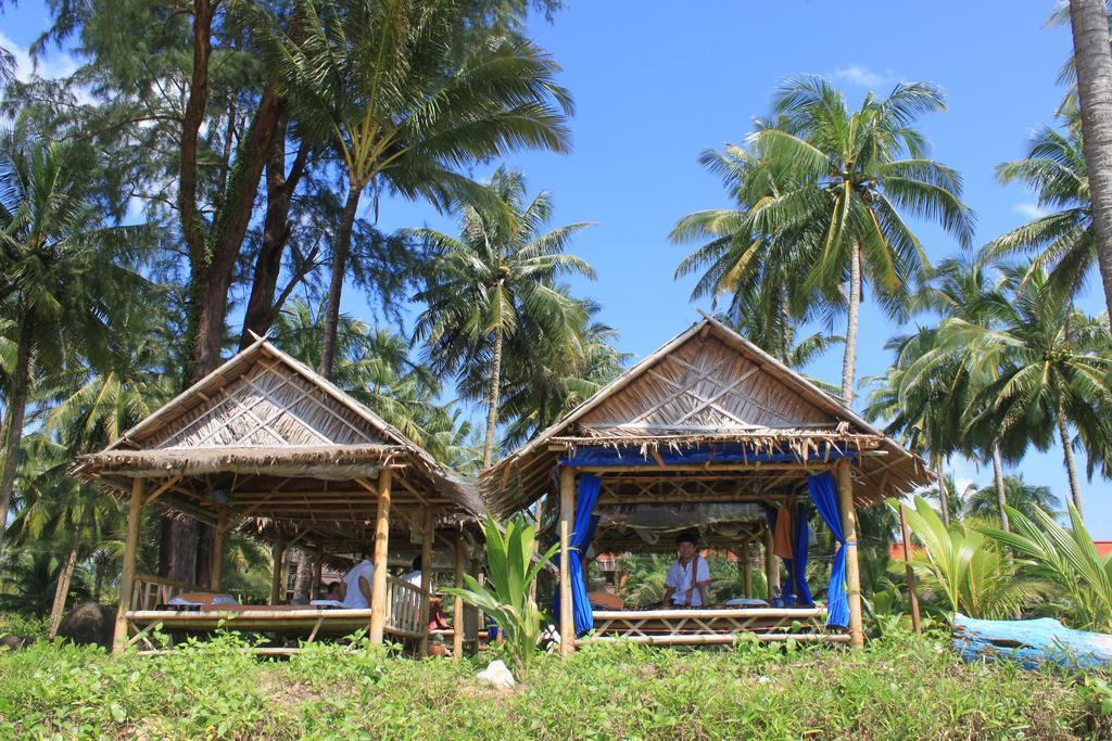 Sudala Beach Resort Khao Lak Exterior photo